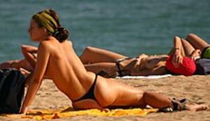 naked beach girls from movies - Nudity - Wikipedia