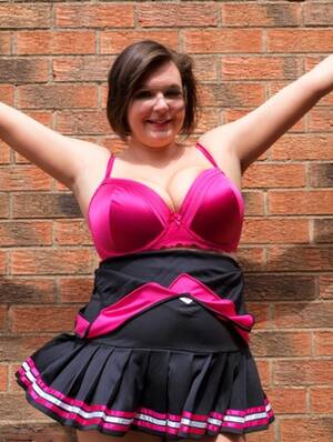 chubby cheerleader naked - Chubby Cheerleader Nude & Porn Pics - ViewGals.com