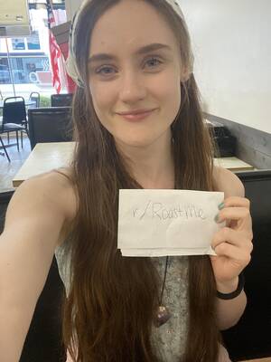 Jennifer Connelly Porn Blowjob - Sleep deprived night shift nurse. Have at it. : r/RoastMe