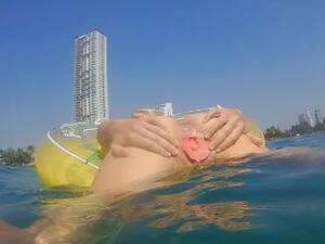 gaping anal public - Free Public Gape Porn Videos (621) - Tubesafari.com