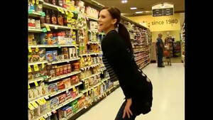 flashing in store - Teen flashes ass and pussy at the grocery store - XVIDEOS.COM