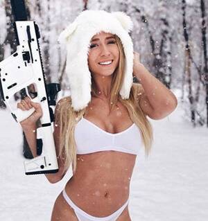 Gun Porn - Instagram 'gun porn': The hashtag that's glorifying lethal weapons on  social media - NZ Herald