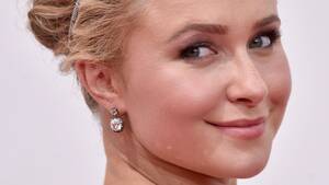 Hayden Panettiere Celebrity - Hayden Panettiere treated for postpartum depression | CNN