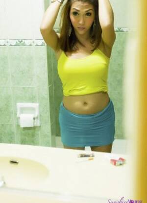 ladyboy sapphire shemale yum - Sapphire Young at Red Donkey Porn Reviews