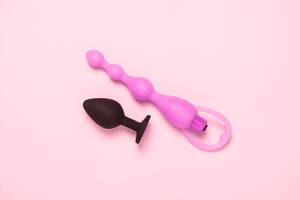 motion dildo anal sex - 20 Anal Sex Toys That Are Perfect for Beginners | SELF