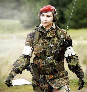 Army Uniform Blonde - women military germany bundeswehr beret psyop image - Females In Uniform  (Lovers Group)