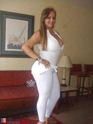 Brazilian Cinthia Santos Porn - Cinthia Santos - ZB Porn