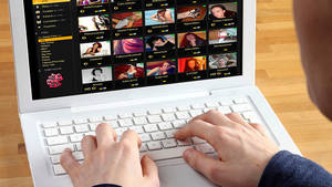 Do Boys Watch Porn - More young Aussies watch porn, boys' first exposure at about 13yo â€“ study