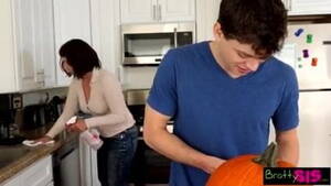 Alexis Davis - Aubrey Sinclair And Alexis Davis - Creampie Pussy | xHamster