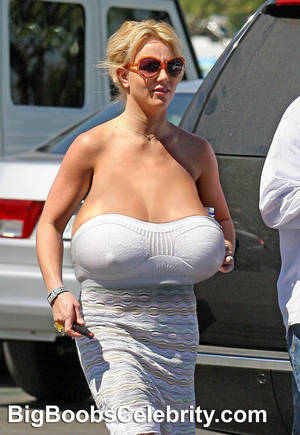 Britney Spears Tits - Slutty Britney Spears shows her massive tits again ...