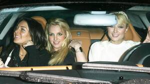 brittany spears upskirt videos free - Lindsay Lohan, Britney Spears and Paris Hilton Party All Night Long , 2006  : r/pics