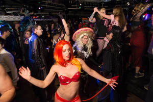 Bar Party Club Porn - Machine