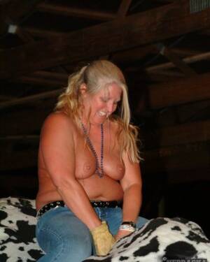 Chubby Nebraska Porn - Drunk chicks get naked at wild party from Nebraska Coeds Porn Pictures, XXX  Photos, Sex Images #2698961 - PICTOA