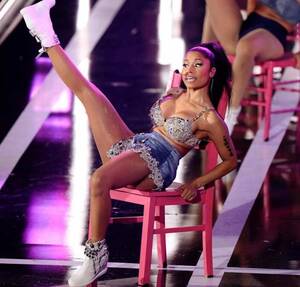 Nicki Minaj Big Booty Black Porn - OMG Look at Nicki Minaj's Butt! Booty Picture Raises Fake or Real Question?  (PHOTOS)