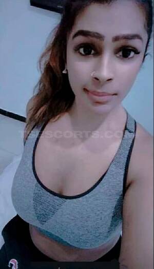 indian ladyboy frederick maryland - Indian Ladyboy Frederick Maryland | Sex Pictures Pass