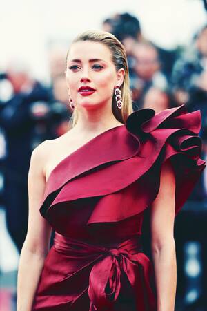 Amber Heard Porn Double - Amber Heard Opens Up About Being a Victim of Revenge Porn