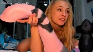 Knot Dildo Porn - Fucking this dildo Till the Knot, i love to get Knotted ** - XNXX.COM