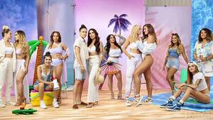 Ashlyn Letizzia Lesbian - The Messy Lesbian Reality Show of Our Dreams Has Finally Arrived