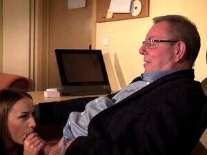 blowjob under desk - Witness Epic Blowjob Under Desk Scenes at xecce.com