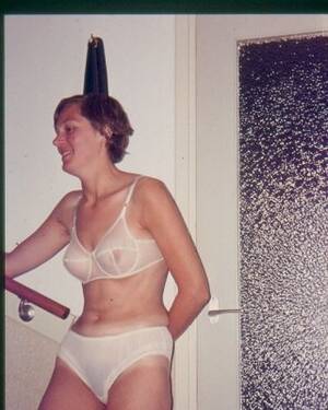 1970s Housewife Porn - 70s housewife Porn Pictures, XXX Photos, Sex Images #3906944 - PICTOA