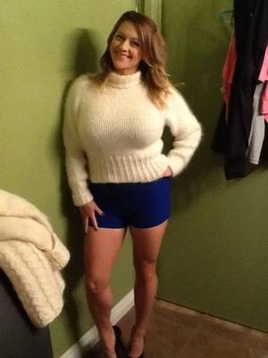 large breasts in sweaters - i love pink, I'm obsessed with velvet.