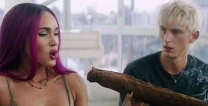Megan Fox Blowjob - Cameron Diaz Recreates Classic 'There's Something About Mary' Scene