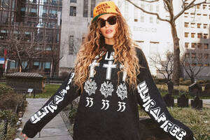 Most Popular Granny Porn Actress - Drea de Matteo Talks OnlyFans 'Granny Porn,' Daytime Talk Show Dream