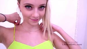 fucking blond model - Stunning blonde model gets fucked at modeling audition - XVIDEOS.COM