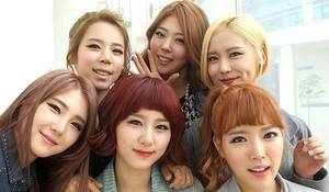 Korean Group Porn - Huge load pa up close