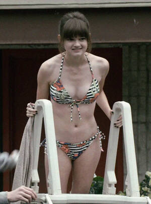 Ciara Bravo Porn - Ciara Bravo : r/CelebrityBelly