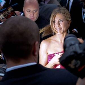 Jennifer Aniston Porn Slave - Jennifer Aniston bares all in We're The Millers | The Independent | The  Independent