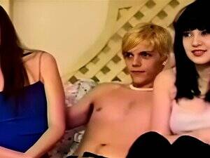 Nepiophile Porn Deep - Nepi Erotica porn videos at Xecce.com