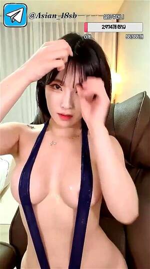 Korean Babes Tits - Watch Korean girl playing with her Boobs - Korean Bj, #Cam, Asian Porn -  SpankBang