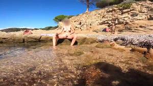 beach pussy peeing voyeurs - Girl Pisses at the Beach a Voyeur Watches her Discreetly - Pornhub.com