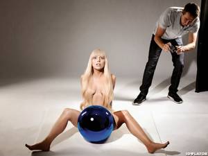 Lady Gaga Sexy - Lady Gaga Shows Everything (Sort Of) In Nude 'ARTPOP' Shoot With Jeff Koons