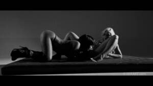 erotic black on white sex - Black and white sex scene - Tess B, Tracy Lindsay - Errrotica.com