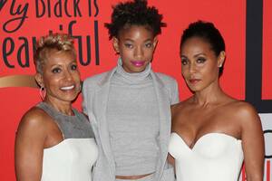 Cheryl Burke Porn - Willow Smith Urges Mom Jada Pinkett Smith Not to 'Stigmatize' Porn