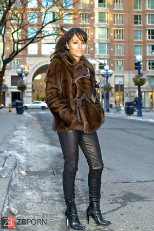 Leder - Geile Frauen in Leder