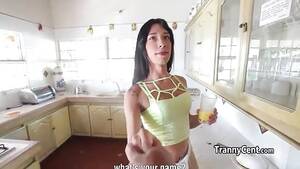 latina tranny posing - Latina tranny posing before shoting porn - Pornburst.xxx