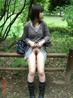 japanese upskirt in public - Windy Upskirt Japanese Upskirt Video Â» Amateur In Action