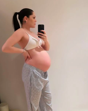 hard lumps after sex pregnant - Celebrity baby bumps: Photos of celebs embracing pregnancy bodies
