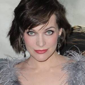 Milla Jovovich Porn Star - Milla Jovovich | Rotten Tomatoes
