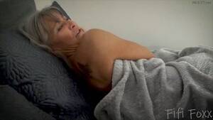 Mom Pov Porn Bed - Mom & Son Share Bed â€“ Mom Fucks Son POV HD Â» Family Incest Porn Videos