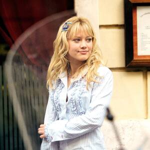 lizzie mcguire have sex - Hilary Duff Is Hopeful the Lizzie McGuire Reboot Will Happen | POPSUGAR  Entertainment