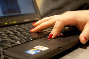 Masturbation Watching Computer Pornography - 4434470780_b033d0e2eb_z