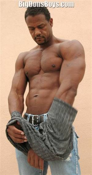 black bodybuilder - Tall Black Bodybuilder Aron Ridge Â· Black BodybuilderPorn