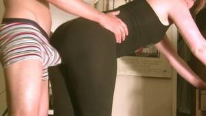 Homemade Leggings Porn - Latina Sex Homemade Leggins Yoga Pants Assjob, uploaded by ranging