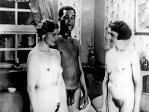 1940 ebony xxx - Black Driver Fucks 2 White Girls in 1930s Vintage Interracial Threesome