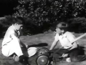 antique orgy - Antique Orgy Education - (1957) As Boys Get Bigger