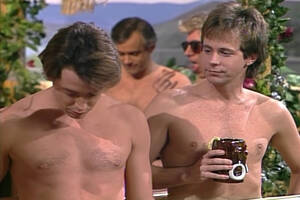 naturist beach squirt - 35 Years Ago: 'SNL' 'Nude Beach' Sketch Garners 46,000 Complaints